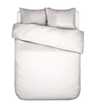 ESSENZA May   200 x 200