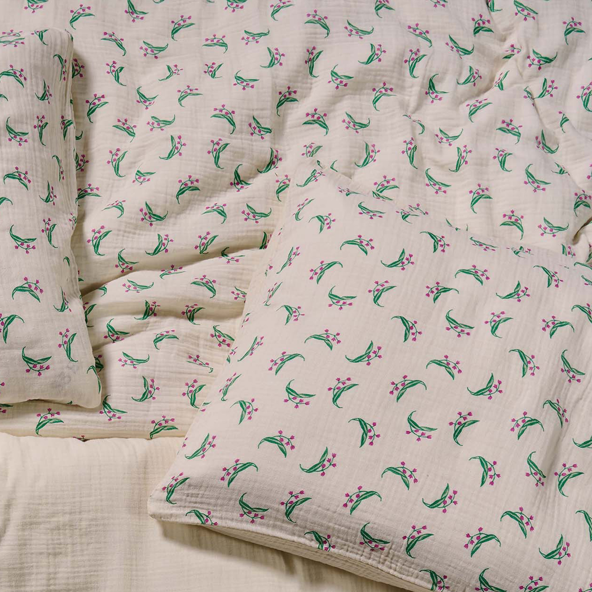 ESSENZA & CO Lily Melody Tofu Taupe Duvet Cover 240 x 220 cm