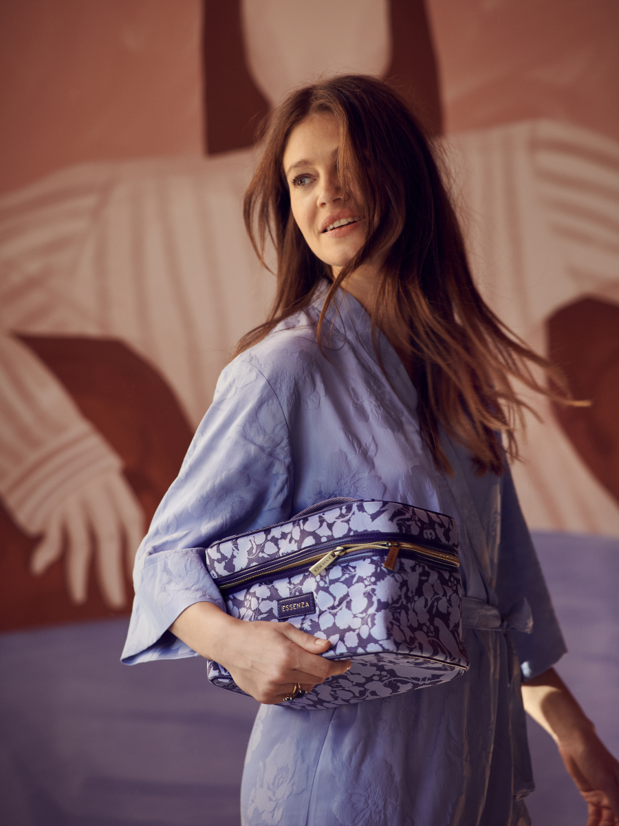 ESSENZA Ilona Charley Lavender blue Kimono L